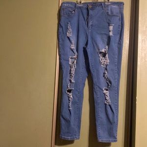 Women Distressed jeans